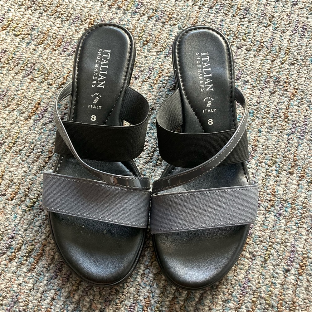 Black sandal Italian Shoemakers size 8